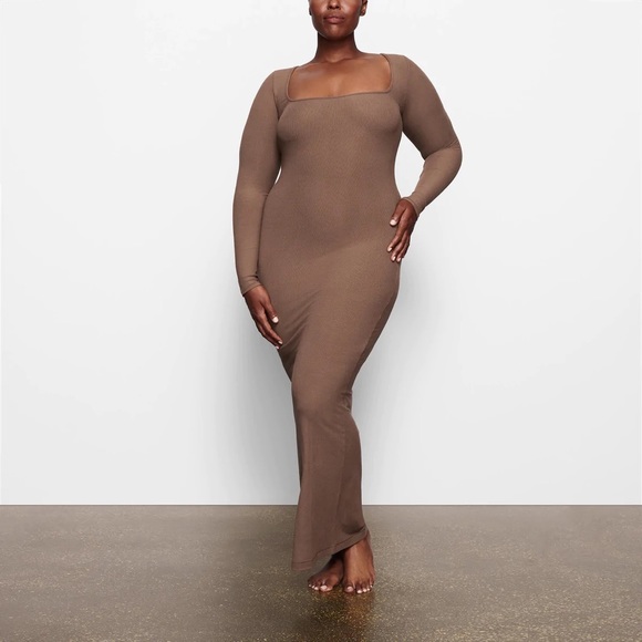 SKIMS Soft Lounge Long Sleeve Dress - Picture 2 of 4